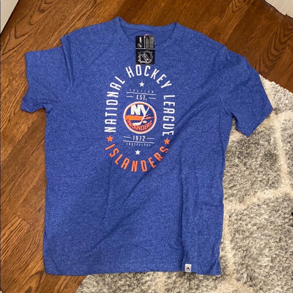 Men’s New York Islanders Tee size XL